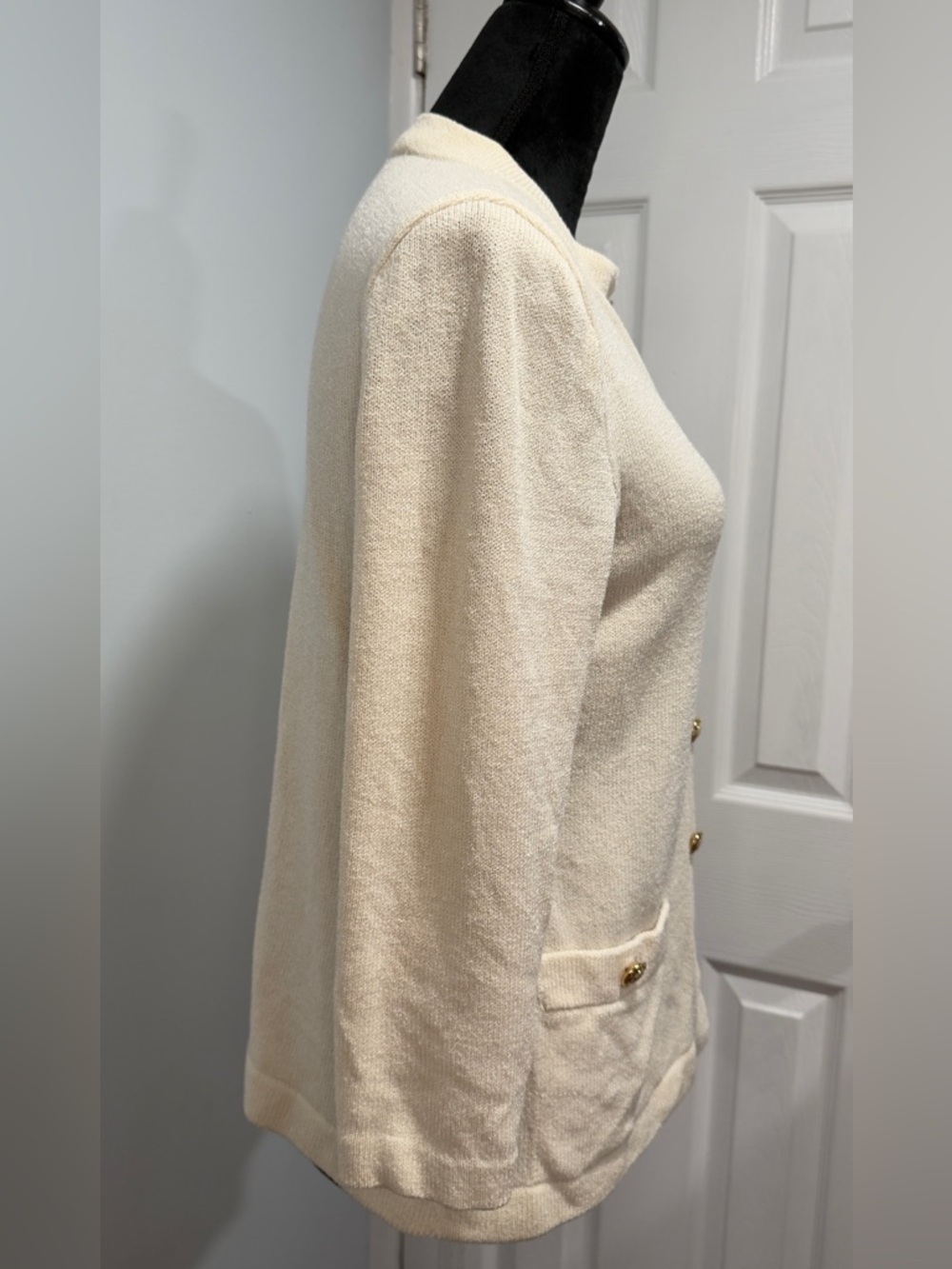 St. John Cream Knit Cardigan with Gold Buttons - Picture 6 of 13